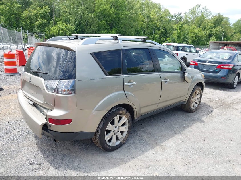 2008 Mitsubishi Outlander VIN JA4MT41X68Z002669 IAAI salvage auction — FRONT & REAR, Clear (Virginia), sold $25 on 2026-07-28 (photo 4)