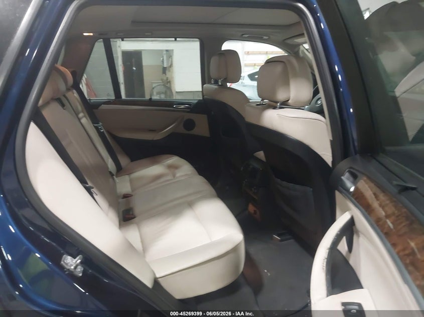 2011 BMW X5 VIN 5UXZV4C59BL406317 IAAI salvage auction — REAR END, Mv-907A (New York), sold $1,250 on 2026-07-08 (photo 8)