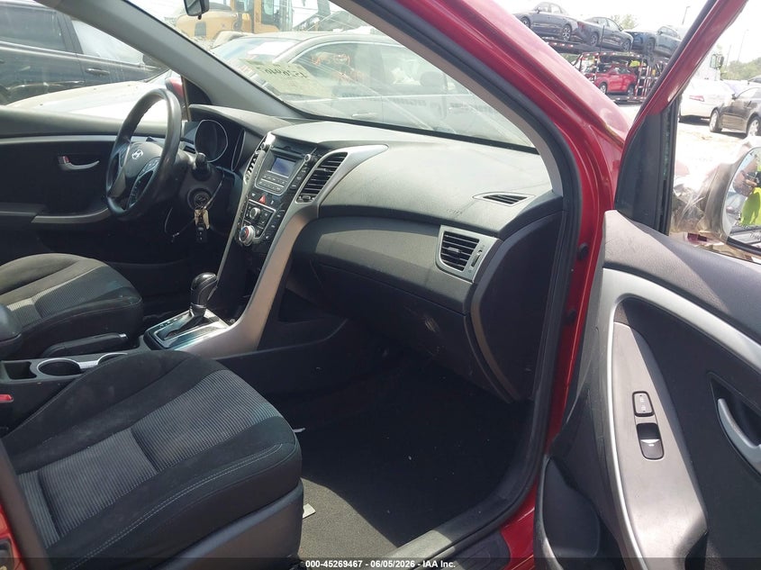 2016 Hyundai Elantra VIN KMHD35LH3GU302680 IAAI salvage auction — RIGHT SIDE, Salvage (Ohio), sold $50 on 2026-07-28 (photo 5)