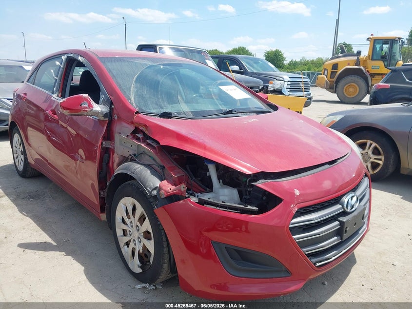 2016 Hyundai Elantra VIN KMHD35LH3GU302680 IAAI salvage auction — RIGHT SIDE, Salvage (Ohio), sold $50 on 2026-07-28 (photo 6)