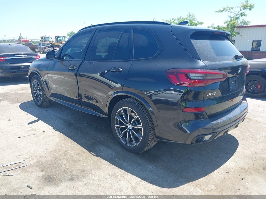 2021 BMW X5 VIN 5UXCR6C08M9F53760 IAAI salvage auction — RIGHT FRONT, Clear (Michigan), sold $27,000 on 2026-07-18 (photo 3)