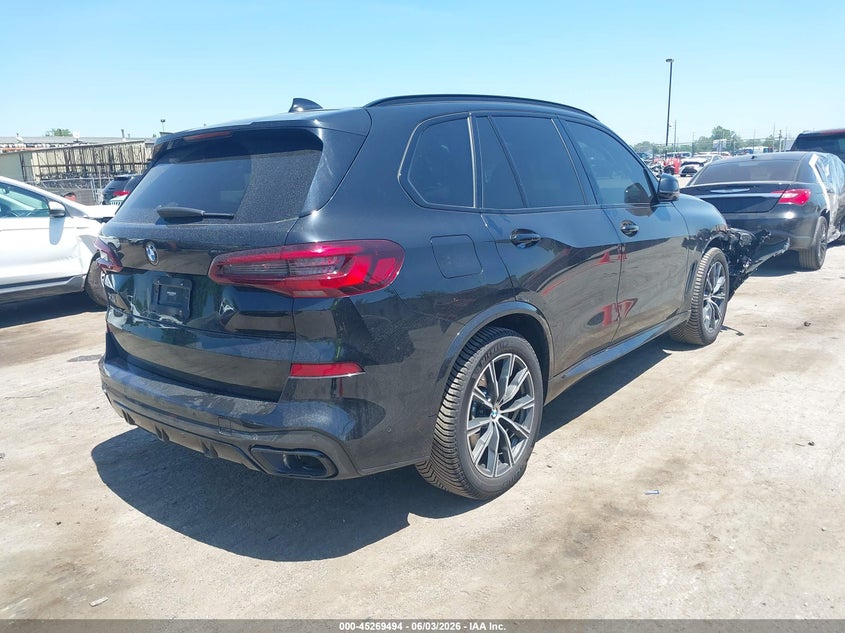 2021 BMW X5 VIN 5UXCR6C08M9F53760 IAAI salvage auction — RIGHT FRONT, Clear (Michigan), sold $27,000 on 2026-07-18 (photo 4)