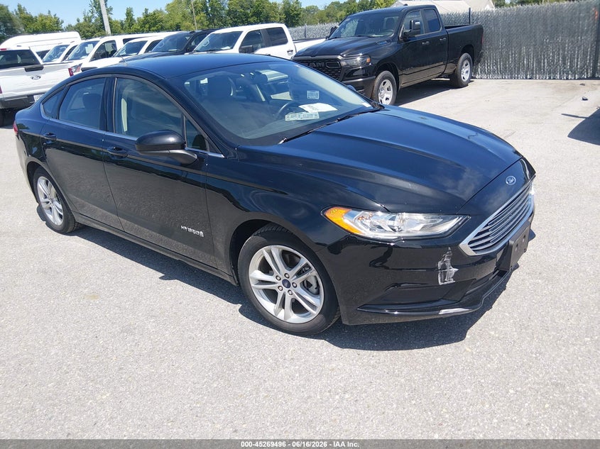 2018 Ford Fusion VIN 3FA6P0UU6JR261708 — IAAI salvage auction photo