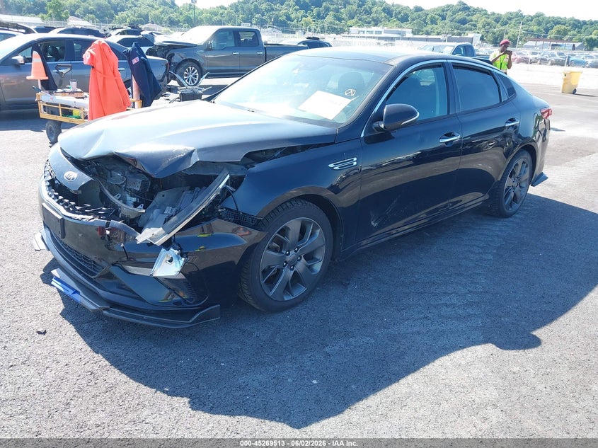 2019 Kia Optima VIN 5XXGT4L33KG368354 IAAI salvage auction — LEFT FRONT, Salvage Title, sold $1,500 on 2026-07-28 (photo 2)