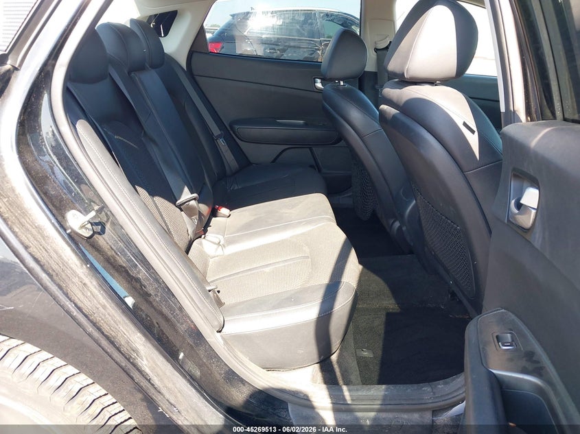 2019 Kia Optima VIN 5XXGT4L33KG368354 IAAI salvage auction — LEFT FRONT, Salvage Title, sold $1,500 on 2026-07-28 (photo 8)