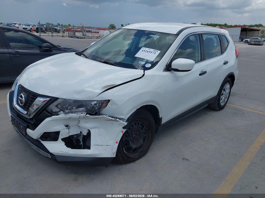 2017 Nissan Rogue VIN KNMAT2MT5HP532665 IAAI salvage auction — LEFT FRONT, Salvage Title, sold $1,550 on 2026-07-16 (photo 2)