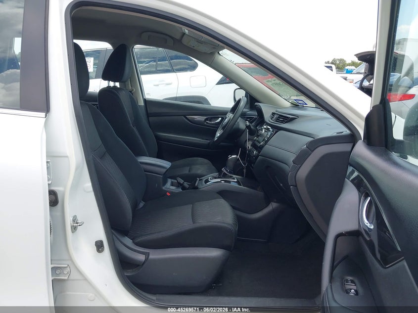 2017 Nissan Rogue VIN KNMAT2MT5HP532665 IAAI salvage auction — LEFT FRONT, Salvage Title, sold $1,550 on 2026-07-16 (photo 5)