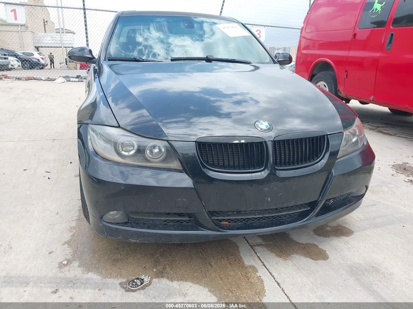 2006 BMW 3er VIN WBAVB335X6KS32074 IAAI salvage auction — FRONT & REAR, Original (Texas), sold $300 on 2026-07-29 (photo 6)