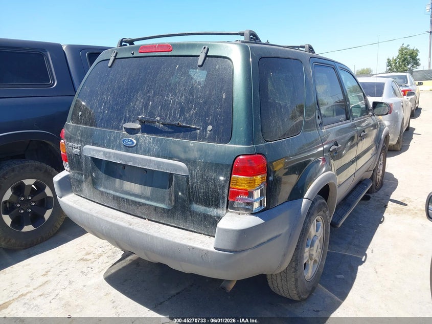 2002 Ford Escape VIN 1FMYU03172KD22682 IAAI salvage auction — NORMAL WEAR, Clear - Dealer Only (California), sold $275 on 2026-07-09 (photo 4)