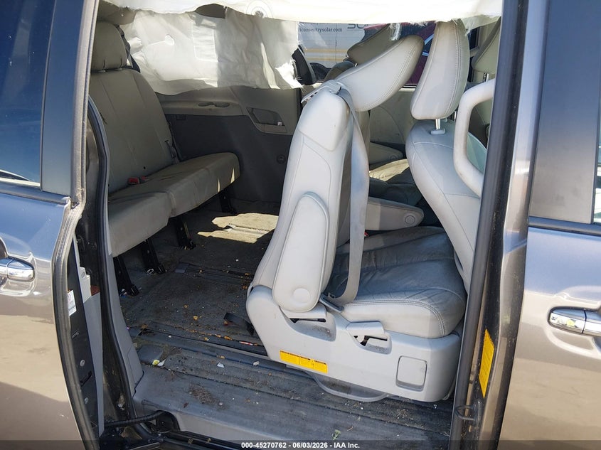 2012 Toyota Sienna VIN 5TDDK3DC8CS036571 IAAI salvage auction — SIDE, Salvage Title, sold $1,450 on 2026-08-02 (photo 8)