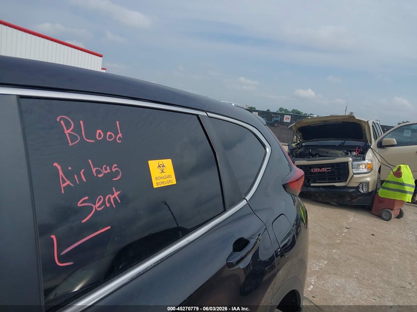 2022 Honda Cr-v VIN 5J6RW1H57NA012833 IAAI salvage auction — BIO HAZARD, Salvage Title, sold $2,850 on 2026-07-28 (photo 7)