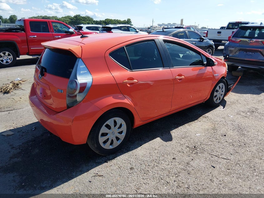 2013 Toyota Prius c VIN JTDKDTB37D1051856 IAAI salvage auction — FRONT END, Salvage Title, sold $450 on 2026-07-21 (photo 4)