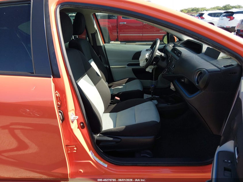 2013 Toyota Prius c VIN JTDKDTB37D1051856 IAAI salvage auction — FRONT END, Salvage Title, sold $450 on 2026-07-21 (photo 5)