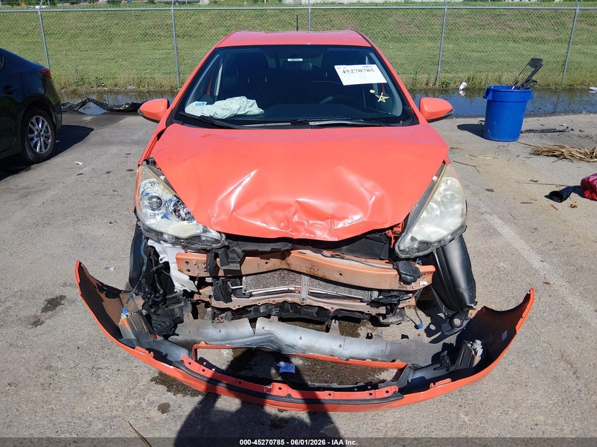 2013 Toyota Prius c VIN JTDKDTB37D1051856 IAAI salvage auction — FRONT END, Salvage Title, sold $450 on 2026-07-21 (photo 6)