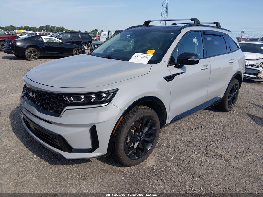 2022 Kia Sorento VIN 5XYRKDLF9NG121491 IAAI salvage auction — REAR END, Salvage Title, sold $8,800 on 2026-07-08 (photo 2)