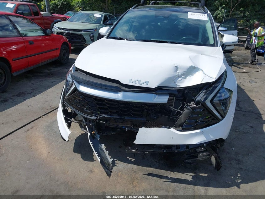 2025 Kia Sportage VIN 5XYK5CDF8SG242803 IAAI salvage auction — FRONT END, Salvage Title, sold $9,100 on 2026-07-10 (photo 6)