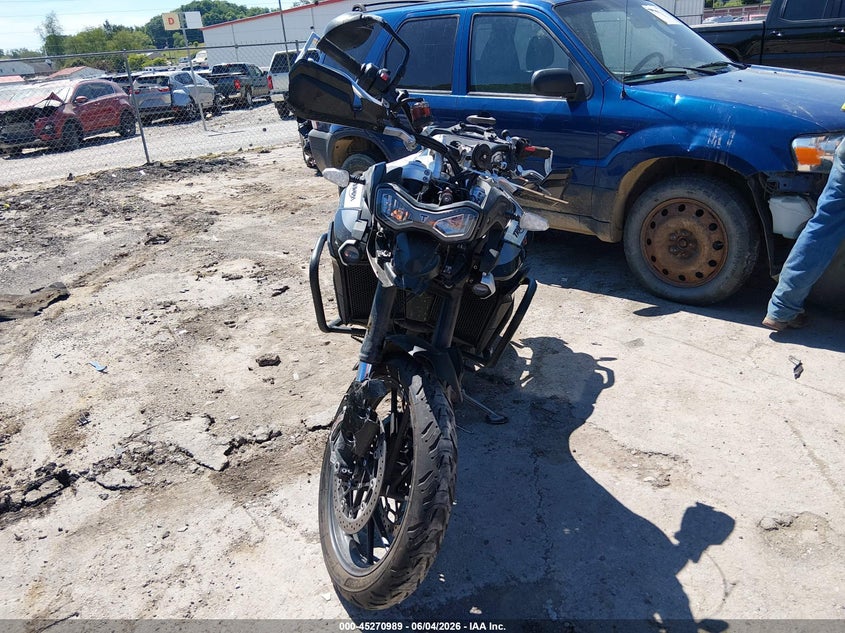 2022 Triumph motorcycle Tiger VIN SMTE64DF8NTAW7983 IAAI salvage auction — FRONT END, Salvage (Virginia), sold $25 on 2026-07-30 (photo 5)