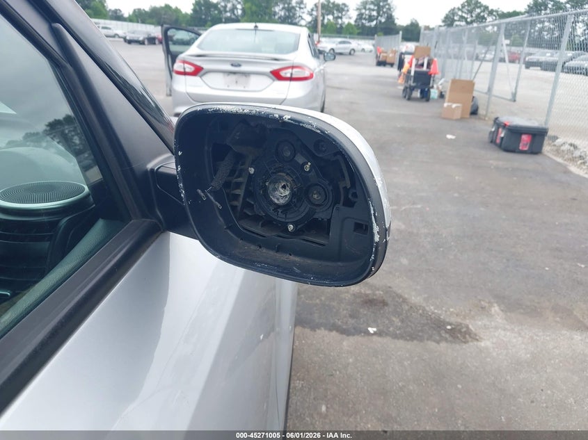 2016 Kia Soul VIN KNDJP3A56G7818538 IAAI salvage auction — NORMAL WEAR, Salvage (Texas), sold $300 on 2026-07-29 (photo 6)