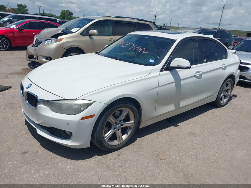 2012 BMW 3er VIN WBA3C1C56CF430941 IAAI salvage auction — REAR END, Original (Texas), sold $575 on 2026-07-29 (photo 2)