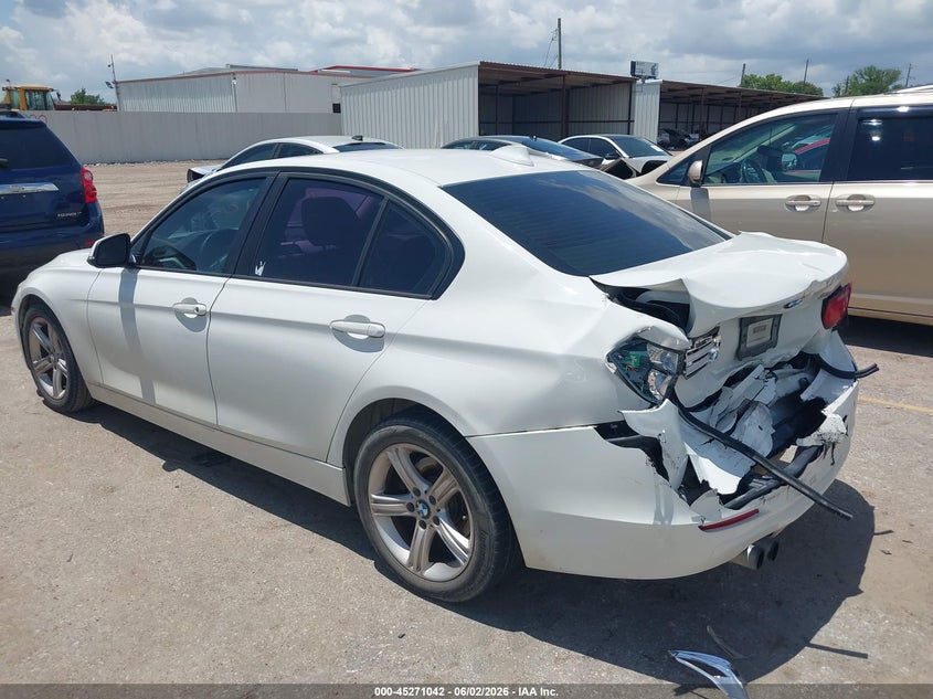2012 BMW 3er VIN WBA3C1C56CF430941 IAAI salvage auction — REAR END, Original (Texas), sold $575 on 2026-07-29 (photo 3)
