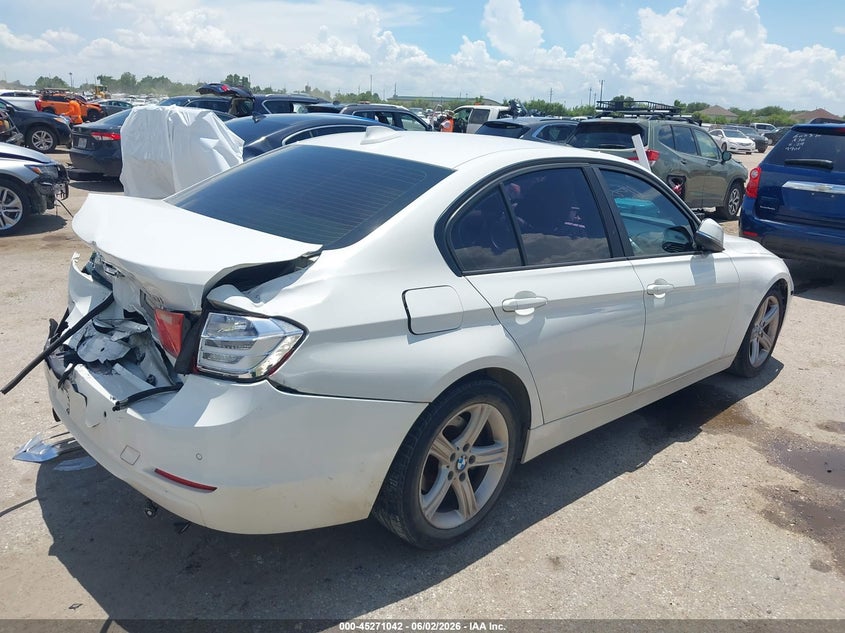 2012 BMW 3er VIN WBA3C1C56CF430941 IAAI salvage auction — REAR END, Original (Texas), sold $575 on 2026-07-29 (photo 4)