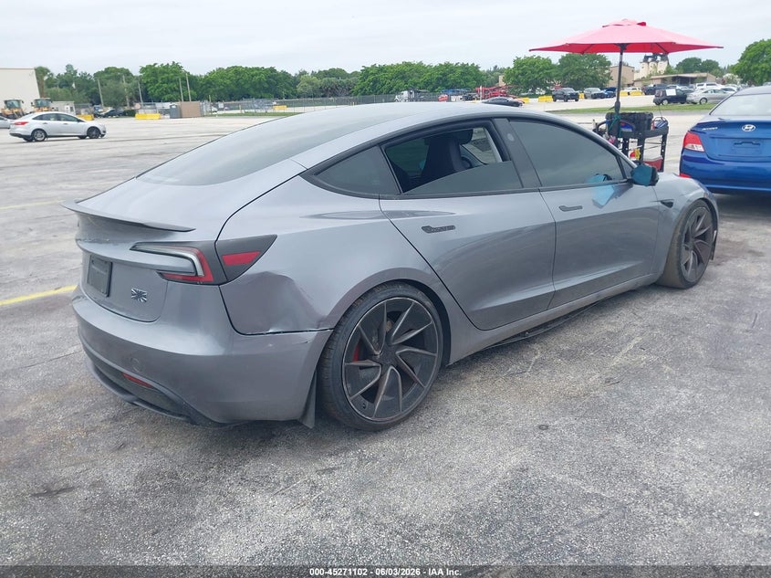 2024 Tesla Model 3 VIN 5YJ3E1ET8RF862713 IAAI salvage auction — SIDE, Salvage Title, sold $15,700 on 2026-09-03 (photo 4)