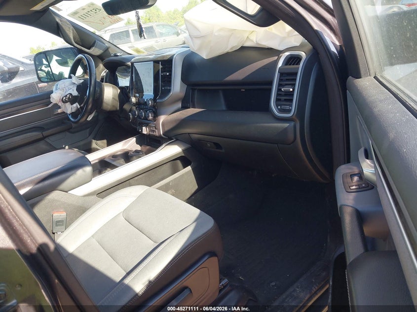 2022 Ram 1500 VIN 1C6SRFFT2NN381953 IAAI salvage auction — FRONT END, Salvage Title, sold $8,000 on 2026-07-19 (photo 5)