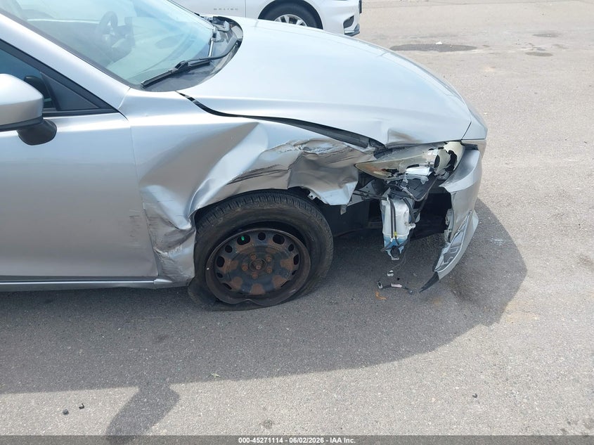 2014 Mazda 3 VIN JM1BM1K79E1200650 IAAI salvage auction — RIGHT FRONT, Prior Salvage (Minnesota), sold $425 on 2026-07-29 (photo 6)