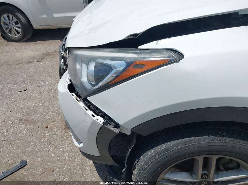 2018 Hyundai Santa fe VIN 5NMZU3LB8JH103405 IAAI salvage auction — FRONT END, Salvage (Texas), sold $2,350 on 2026-08-01 (photo 6)