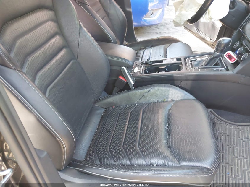 2019 Volkswagen Arteon VIN WVWTR7AN8KE008049 IAAI salvage auction — FRONT END, Salvage Title, sold $3,550 on 2026-07-23 (photo 5)