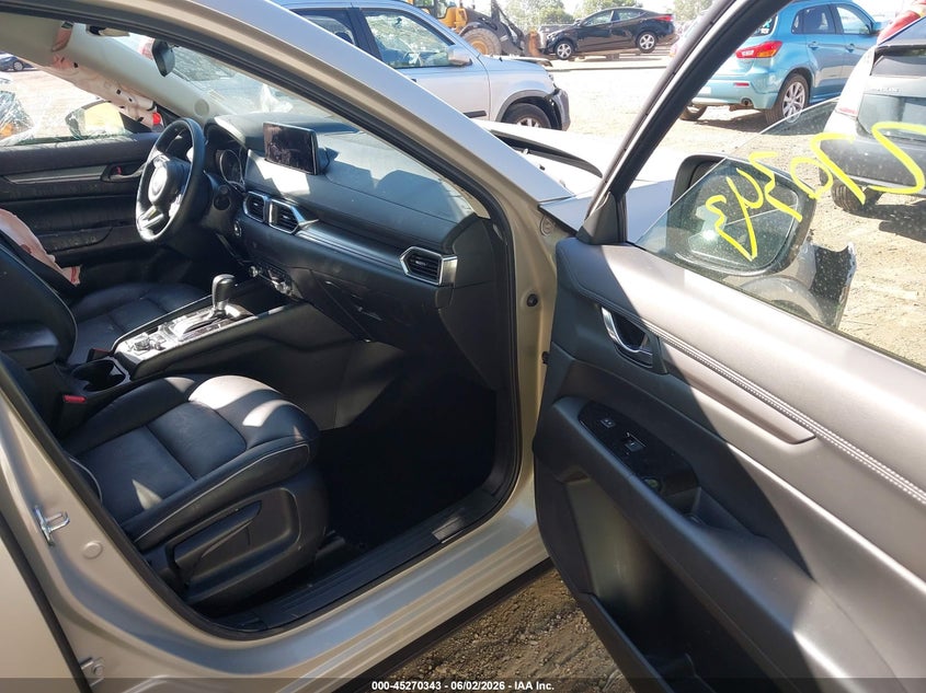 2025 Mazda Cx-5 VIN JM3KFBBL5S0680157 IAAI salvage auction — FRONT & REAR, Salvage Title, sold $5,350 on 2026-07-15 (photo 5)