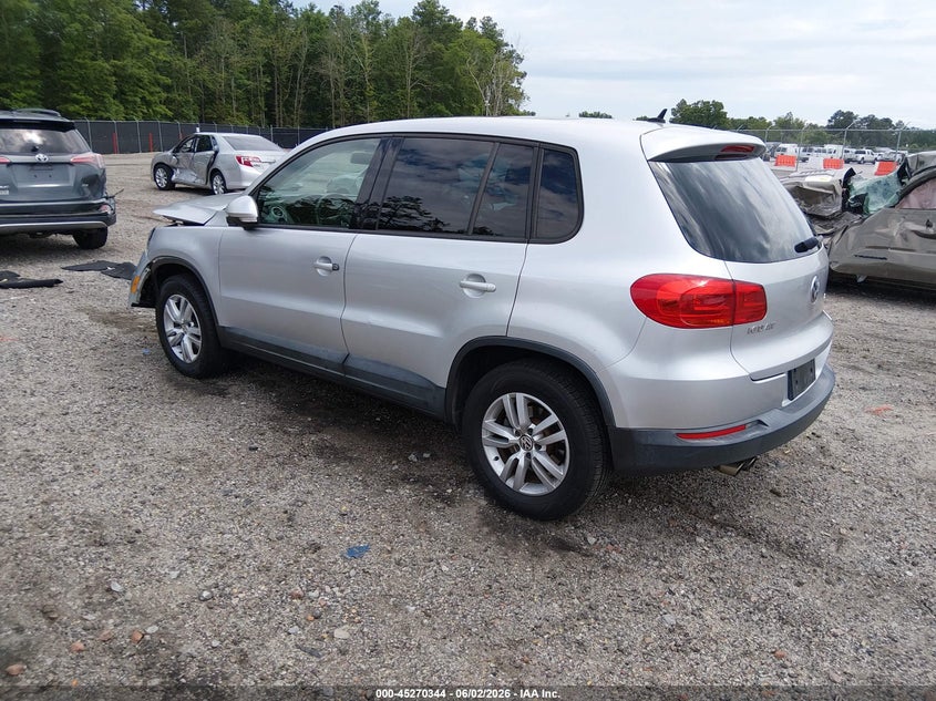 2013 Volkswagen Tiguan VIN WVGAV3AX2DW586587 IAAI salvage auction — RIGHT FRONT, Salvage (South Carolina), sold $275 on 2026-07-08 (photo 3)