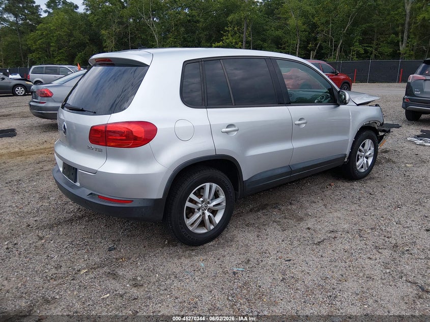 2013 Volkswagen Tiguan VIN WVGAV3AX2DW586587 IAAI salvage auction — RIGHT FRONT, Salvage (South Carolina), sold $275 on 2026-07-08 (photo 4)