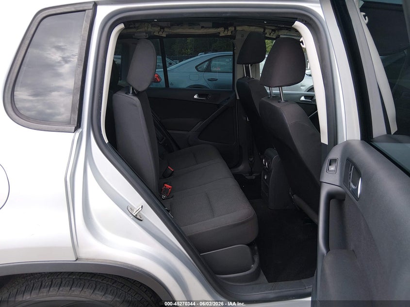 2013 Volkswagen Tiguan VIN WVGAV3AX2DW586587 IAAI salvage auction — RIGHT FRONT, Salvage (South Carolina), sold $275 on 2026-07-08 (photo 8)