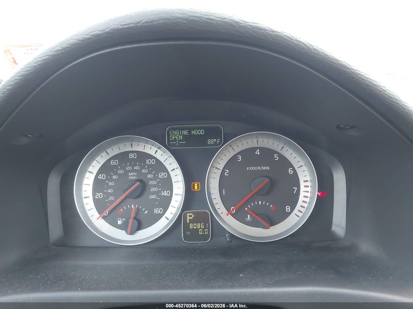2011 Volvo C70 VIN YV1672MCXBJ119266 IAAI salvage auction — NORMAL WEAR, Clear (New Jersey), sold $600 on 2026-07-09 (photo 7)