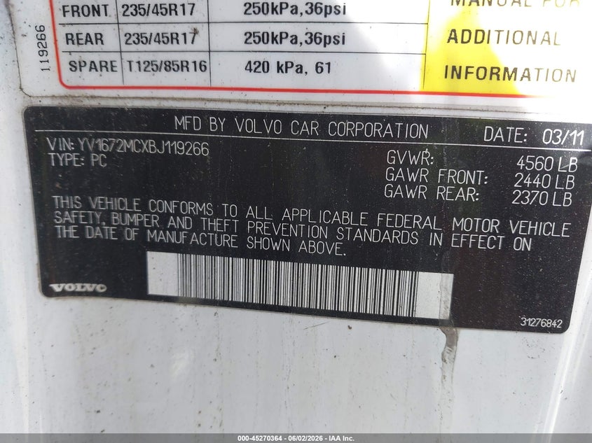 2011 Volvo C70 VIN YV1672MCXBJ119266 IAAI salvage auction — NORMAL WEAR, Clear (New Jersey), sold $600 on 2026-07-09 (photo 9)