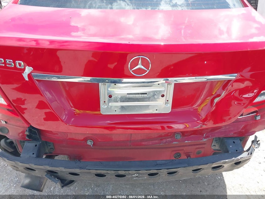 2013 Mercedes-benz C-klasse VIN WDDGJ4HB2DF943136 IAAI salvage auction — REAR END, Original (Texas), sold $3,950 on 2026-08-10 (photo 6)