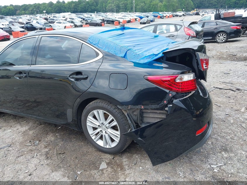 2013 Lexus ES VIN JTHBK1GGXD2010037 IAAI salvage auction — RIGHT REAR, Salvage Title, sold $1,100 on 2026-07-15 (photo 6)