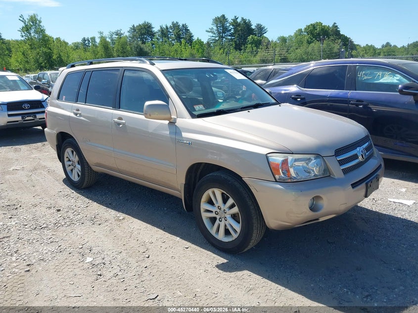 2007 Toyota Highlander VIN JTEEW21A470035413 IAAI salvage auction — LEFT SIDE, Clear (Massachusetts), sold $575 on 2026-07-10 (photo 1)