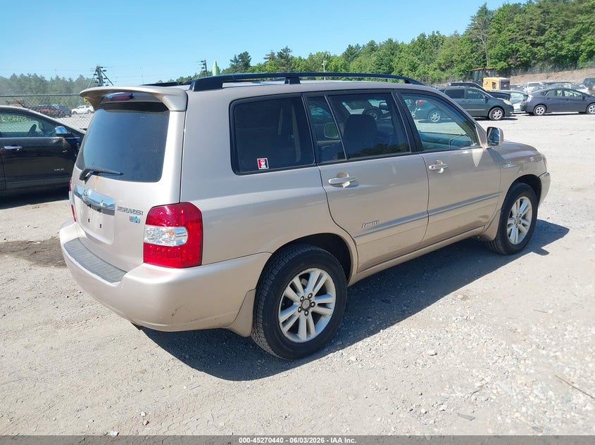2007 Toyota Highlander VIN JTEEW21A470035413 IAAI salvage auction — LEFT SIDE, Clear (Massachusetts), sold $575 on 2026-07-10 (photo 4)