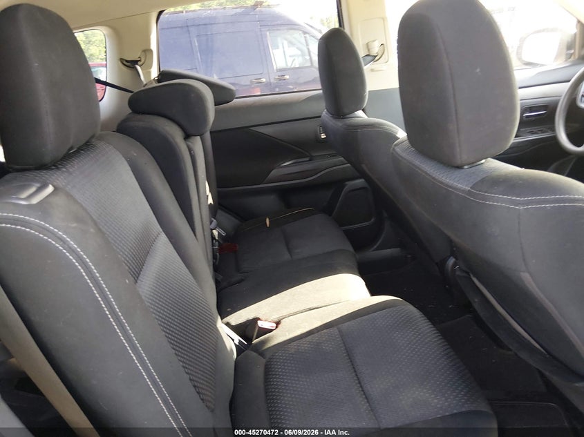 2018 Mitsubishi Outlander VIN JA4AD2A34JJ001719 IAAI salvage auction — REAR END, Salvage Title, sold $1,775 on 2026-07-13 (photo 8)