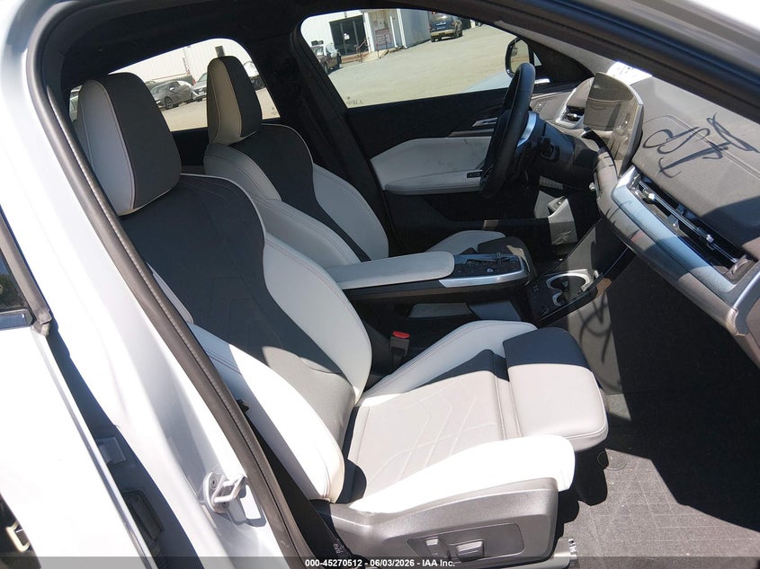 2025 BMW X2 VIN WBX63GM02S5388152 IAAI salvage auction — FRONT & REAR, Salvage Title, sold $15,900 on 2026-07-30 (photo 5)