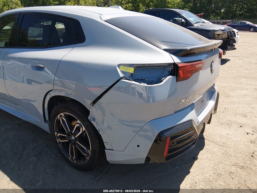 2025 BMW X2 VIN WBX63GM02S5388152 IAAI salvage auction — FRONT & REAR, Salvage Title, sold $15,900 on 2026-07-30 (photo 6)
