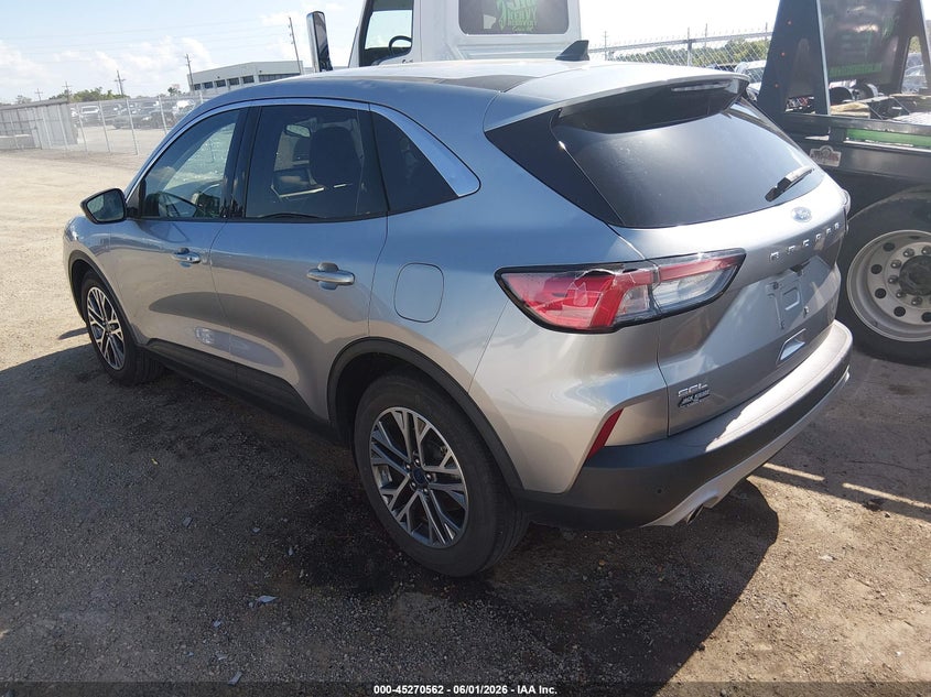 2022 Ford Escape VIN 1FMCU0H66NUA20565 IAAI salvage auction — HAIL, Clear (Oklahoma), sold $8,100 on 2026-07-28 (photo 3)