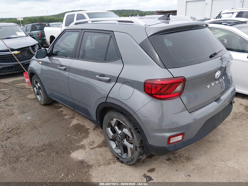 2022 Hyundai Venue VIN KMHRC8A33NU183895 IAAI salvage auction — HAIL, Salvage Title, sold $5,100 on 2026-08-01 (photo 3)