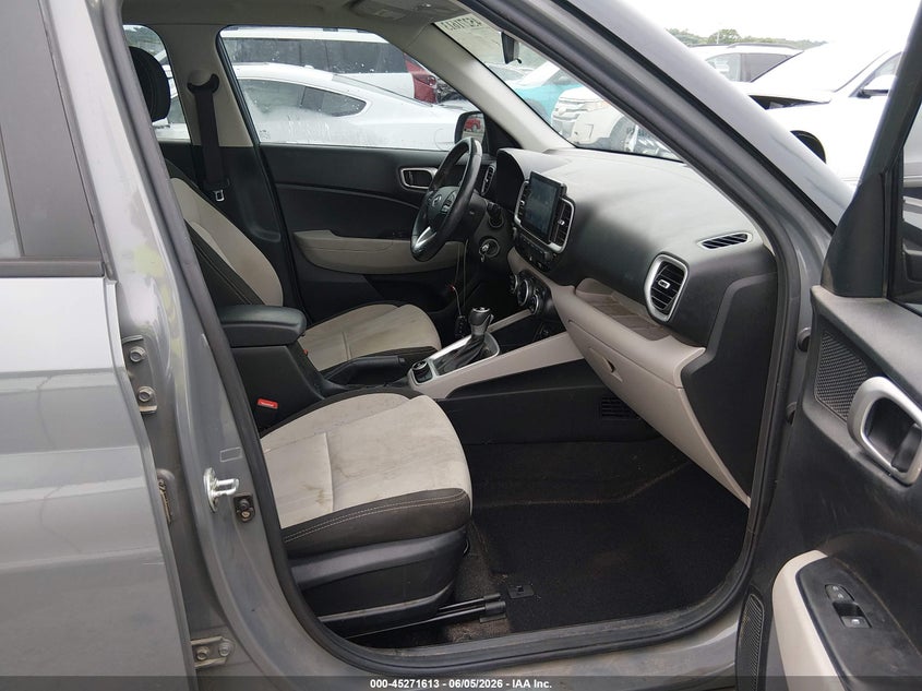 2022 Hyundai Venue VIN KMHRC8A33NU183895 IAAI salvage auction — HAIL, Salvage Title, sold $5,100 on 2026-08-01 (photo 5)