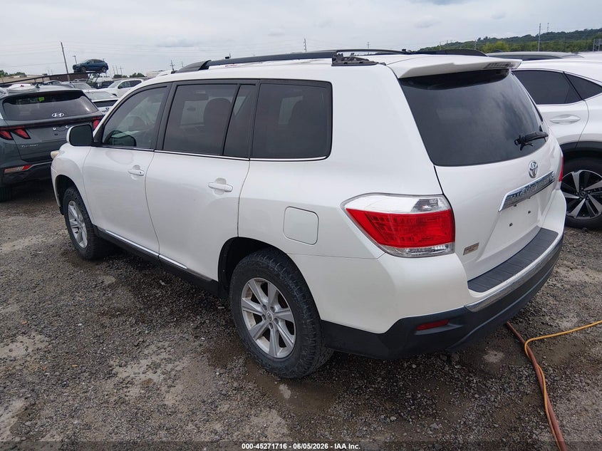 2013 Toyota Highlander VIN 5TDZK3EHXDS089855 IAAI salvage auction — HAIL, Clear (Oklahoma), sold $3,400 on 2026-07-20 (photo 3)