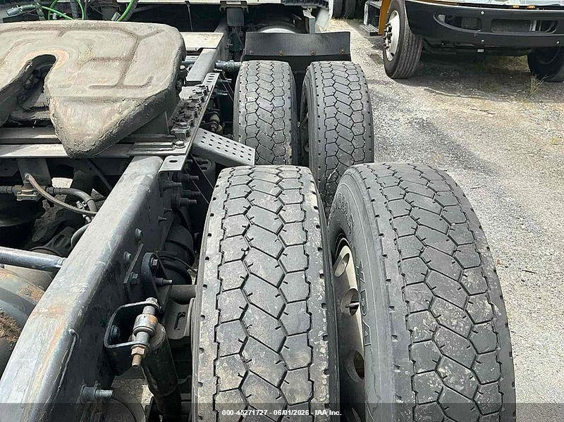 2016 International Prostar VIN 3HSDJSNR5GN223287 IAAI salvage auction — UNKNOWN, Clear (Georgia), sold $100 on 2026-07-08 (photo 8)