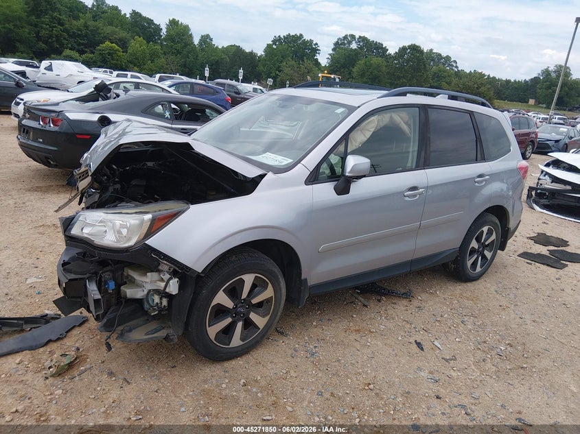 2017 Subaru Forester VIN JF2SJAGC6HH422770 IAAI salvage auction — FRONT END, Salvage Title, sold $350 on 2026-07-06 (photo 2)