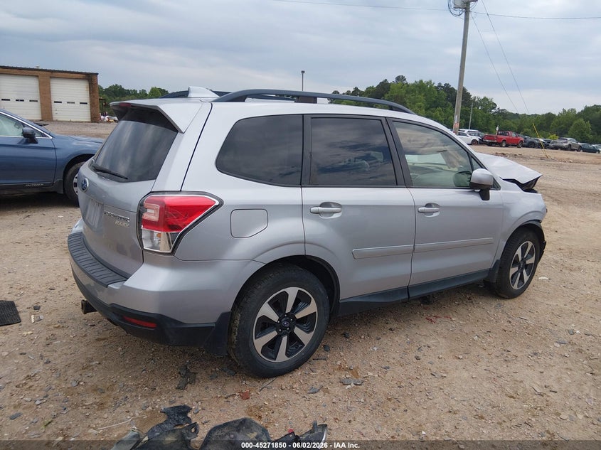 2017 Subaru Forester VIN JF2SJAGC6HH422770 IAAI salvage auction — FRONT END, Salvage Title, sold $350 on 2026-07-06 (photo 4)